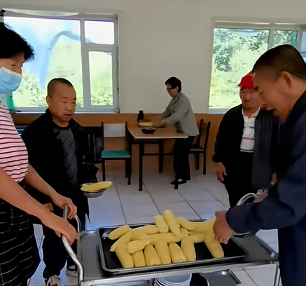 辽宁省丹东市凤城市鸡冠山镇敬老院