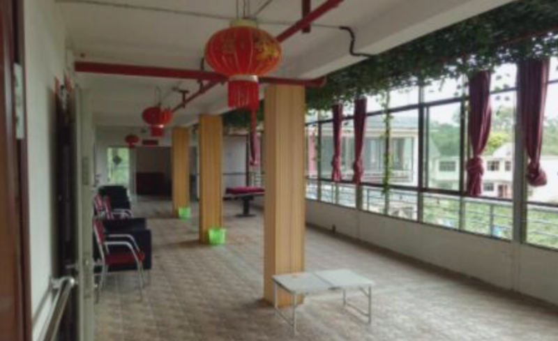 西山区严家地新心敬老院