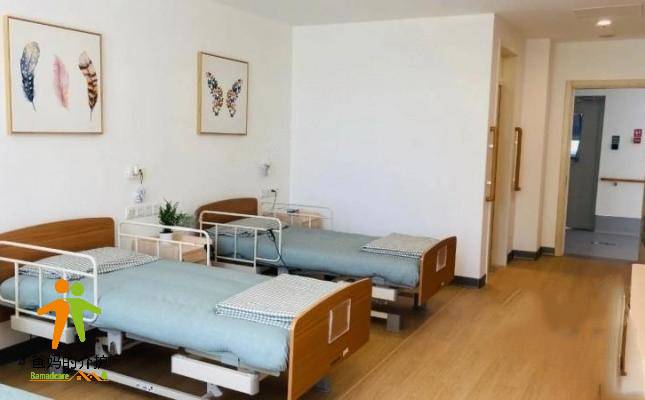 首开寸草回龙观养老院
