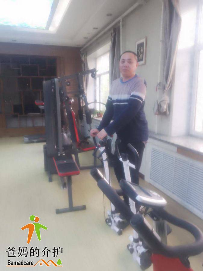 鹤岗市南山区虹榕老人公寓