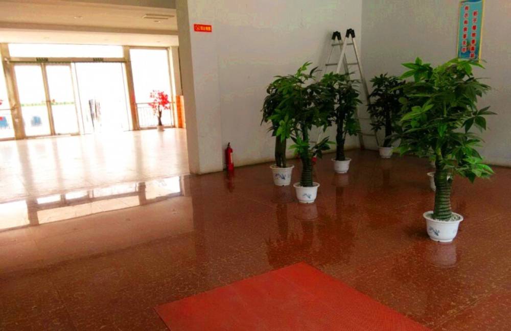 驻马店市平舆县康复计时托老中心