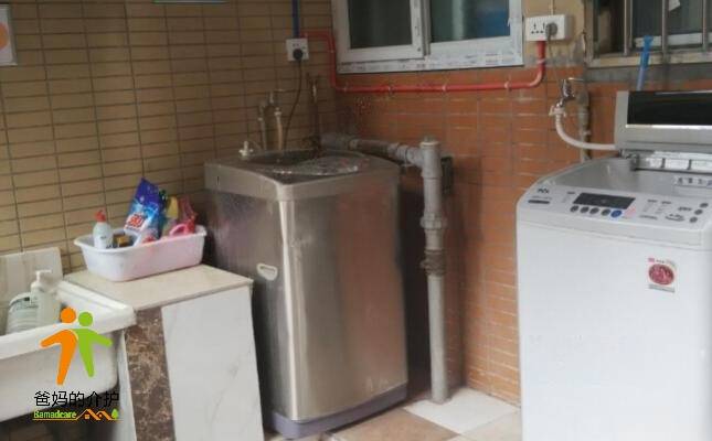 武汉市青山区怡江苑社区养老院